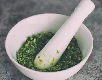 cook homemade pesto