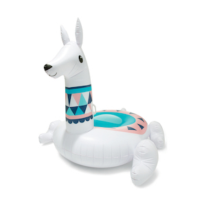 llamafloat llama float
