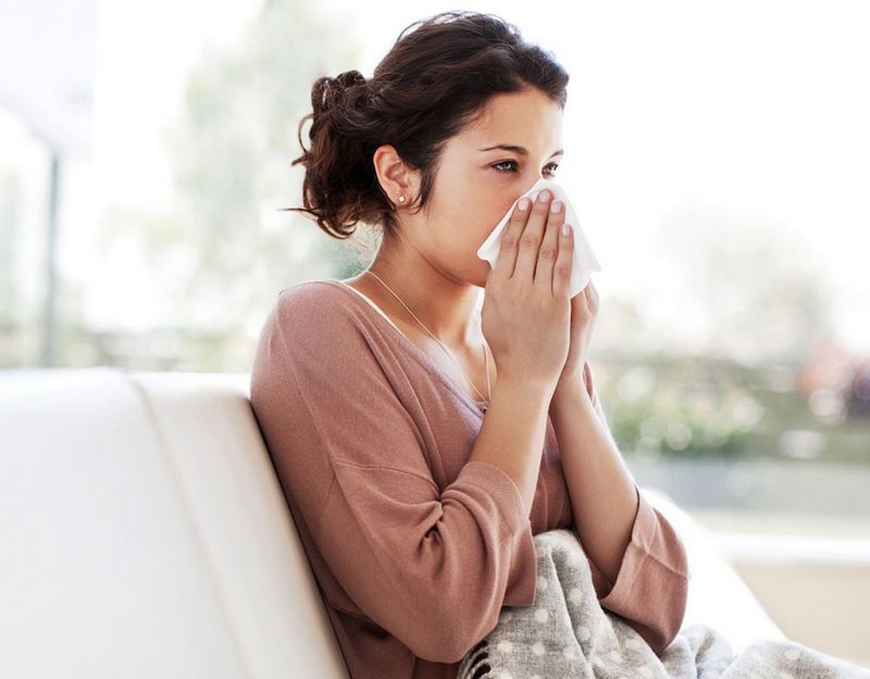 woman sick with cold